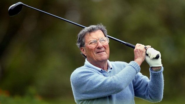 Slavný australský golfista Peter Thomson na snímku z roku 2004. Slavný australský golfista Peter Thomson na snímku z roku 2004.