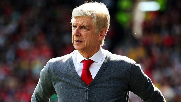 Zkušený francouzský stratég Arséne Wenger fotbalisty Bayernu trénovat nebude. Zkušený francouzský stratég Arséne Wenger fotbalisty Bayernu trénovat nebude.