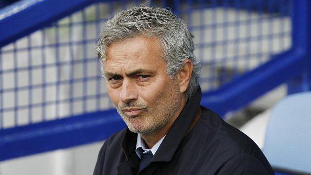 José Mourinho na lavičce Chelsea. José Mourinho na lavičce Chelsea.