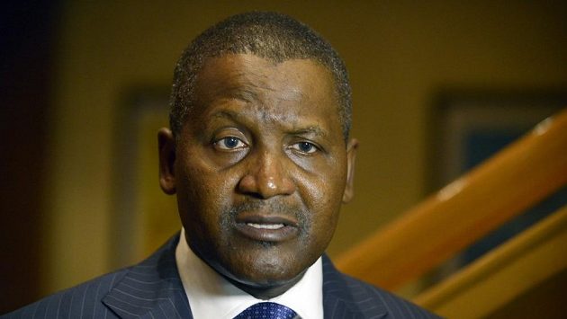Aliko Dangote, nejbohatší Afričan a zájemce o Arsenal. Aliko Dangote, nejbohatší Afričan a zájemce o Arsenal.