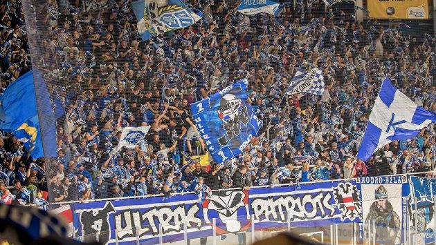 Fanoušci Komety Brno v pátek na hokej nevyrazí. Fanoušci Komety Brno v pátek na hokej nevyrazí.