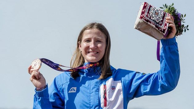 Česká závodnice Aneta Hladíková vybojovala bronzovou medaili. Česká závodnice Aneta Hladíková vybojovala bronzovou medaili.