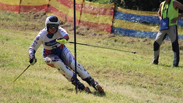 Adéla Kettnerová v Ravasclettu ovládla slalom Světového poháru v travním lyžování. Adéla Kettnerová v Ravasclettu ovládla slalom Světového poháru v travním lyžování.