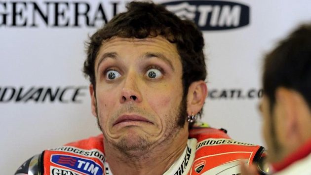 Ital Valentino Rossi kritizuje letošní sezónu MotoGP, je podle něj příliš nudná. Ital Valentino Rossi kritizuje letošní sezónu MotoGP, je podle něj příliš nudná.