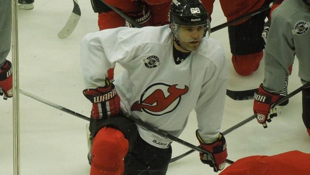 Jaromír Jágr minulý týden ještě na tréninku Devils. Jaromír Jágr minulý týden ještě na tréninku Devils.