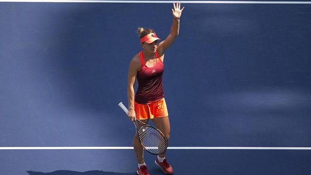 Rumunská tenistka Simona Halepová po vítězství v prvním kole French Open. Rumunská tenistka Simona Halepová po vítězství v prvním kole French Open.