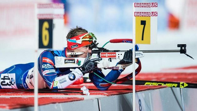 Ondřej Moravec během střelby ve sprintu Světového poháru v biatlonu v Novém Městě na Moravě. Ondřej Moravec během střelby ve sprintu Světového poháru v biatlonu v Novém Městě na Moravě.