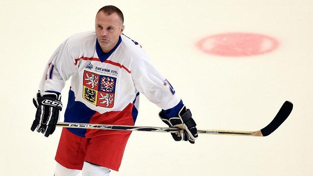 Bývalý kapitán národního týmu Robert Reichel bude uveden do Síně slávy IIHF. Bývalý kapitán národního týmu Robert Reichel bude uveden do Síně slávy IIHF.