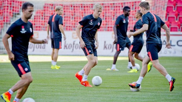 Fotbalisté Slavie se chystají na odvetu s Levadií Tallinn. Fotbalisté Slavie se chystají na odvetu s Levadií Tallinn.