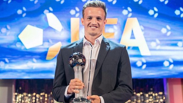 Nejlepší hráč sezóny 2017/2018 Jan Kopic. Nejlepší hráč sezóny 2017/2018 Jan Kopic.