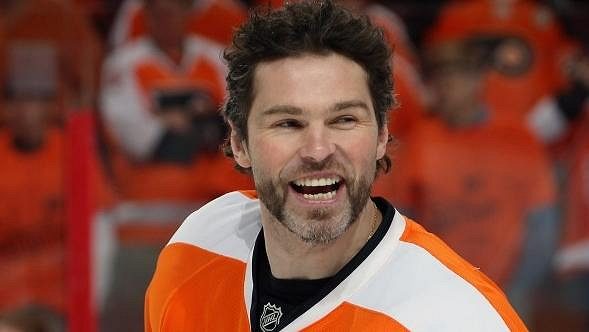 Jaromír Jágr ještě v dresu Philadelphie. Jaromír Jágr ještě v dresu Philadelphie.