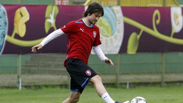 Tomáš Rosický už trénuje s prvním týmem Gunners. Tomáš Rosický už trénuje s prvním týmem Gunners.