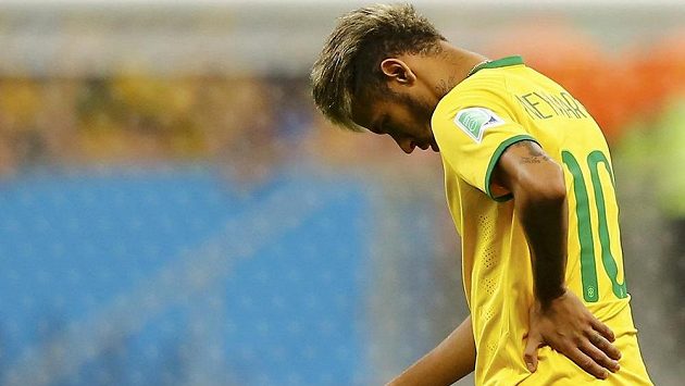 Zklamaný Neymar po prohře Brazilců v zápase o třetí místo. Zklamaný Neymar po prohře Brazilců v zápase o třetí místo.