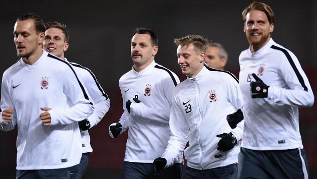 Fotbalisté Sparty jsou před utkáním s Neapolí dobře naladěni. Fotbalisté Sparty jsou před utkáním s Neapolí dobře naladěni.