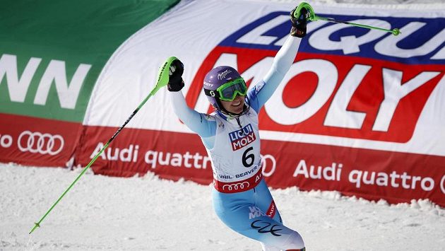 Šárka Strachová má v Beaver Creeku důvod k radosti, ve slalomu vybojovala bronz. Šárka Strachová má v Beaver Creeku důvod k radosti, ve slalomu vybojovala bronz.