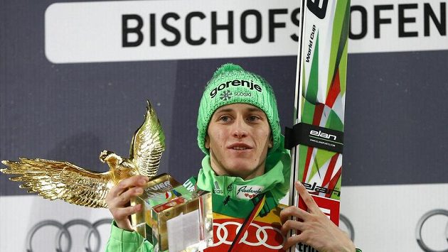 Slovinský skokan na lyžích Peter Prevc ovládl Turné čtyř můstků. Slovinský skokan na lyžích Peter Prevc ovládl Turné čtyř můstků.