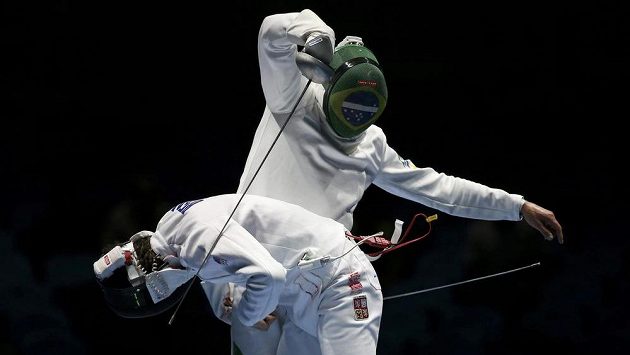 Jiří Beran (vlevo) prohrál s Brazilcem Athosem Schwantesem. Jiří Beran (vlevo) prohrál s Brazilcem Athosem Schwantesem.