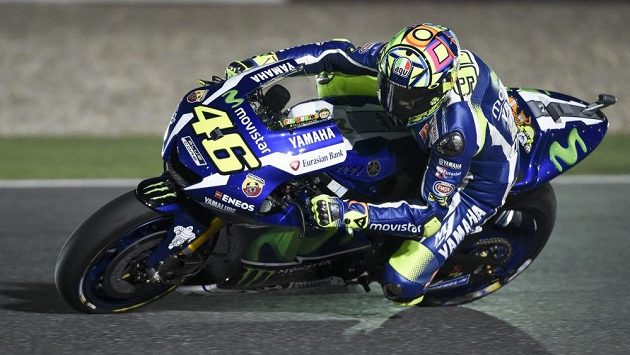 Italský závodník Valentino Rossi. Italský závodník Valentino Rossi.