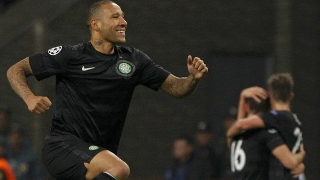 Fotbalisté Celtiku Glasgow (vlevo Kelvin Wilson) se radují z výhry nad moskevským Spartakem v Lize mistrů Fotbalisté Celtiku Glasgow (vlevo Kelvin Wilson) se radují z výhry nad moskevským Spartakem v Lize mistrů