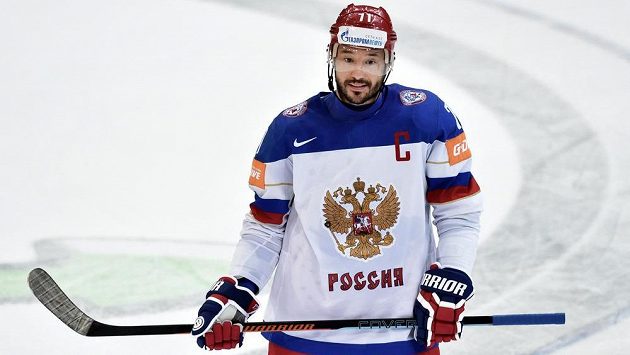 Ruský útočník Ilja Kovalčuk zůstane i v příští sezóně v KHL. Ruský útočník Ilja Kovalčuk zůstane i v příští sezóně v KHL.