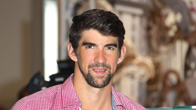 Plavec Michael Phelps oznámil, že restartuje kariéru. Plavec Michael Phelps oznámil, že restartuje kariéru.