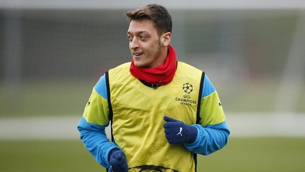 Fotbalista Arsenalu Mesut Özil. Fotbalista Arsenalu Mesut Özil.