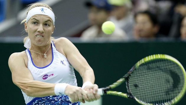 Ruskám nepomůže ve finále Fed Cupu ani Světlana Kuzněcovová. Ruskám nepomůže ve finále Fed Cupu ani Světlana Kuzněcovová.