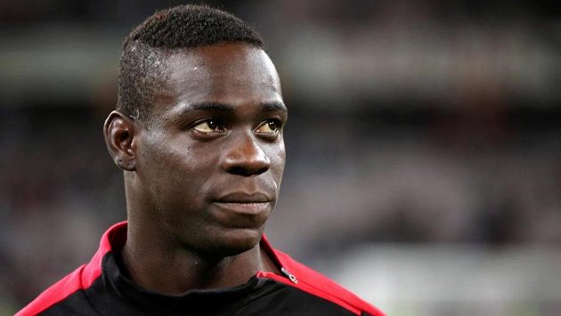 Útočník Mario Balotelli během utkání proti Monaku. Útočník Mario Balotelli během utkání proti Monaku.