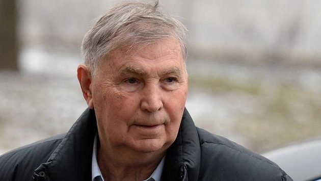 Slavný ruský trenér Viktor Tichonov zemřel ve věku 84 let. Slavný ruský trenér Viktor Tichonov zemřel ve věku 84 let.