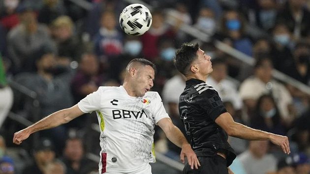 Fotbalisté z MLS vyhráli premiéru Utkání hvězd proti výběru mexické ligy Fotbalisté z MLS vyhráli premiéru Utkání hvězd proti výběru mexické ligy