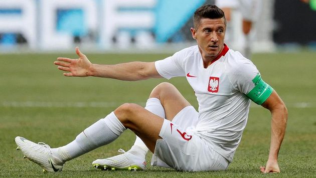 Robert Lewandowski marně hledal na světovém šampionátu střeleckou formu Robert Lewandowski marně hledal na světovém šampionátu střeleckou formu