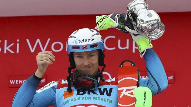Norský slalomář Henrik Kristoffersen po triumfu ve Wengenu Norský slalomář Henrik Kristoffersen po triumfu ve Wengenu