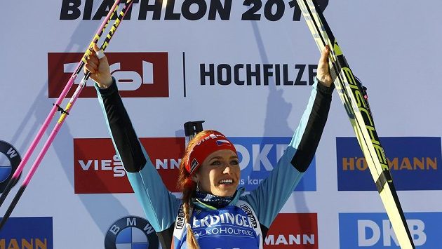 Zlato je doma. Gabriela Koukalová vyhrála sprint na 7,5 kilometru na mistrovství světa v Hochfilzenu. Zlato je doma. Gabriela Koukalová vyhrála sprint na 7,5 kilometru na mistrovství světa v Hochfilzenu.