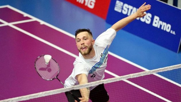 Badmintonista Adam Mendrek končí s tréninkovým drilem v Německu, bude se připravovat v Česku. Badmintonista Adam Mendrek končí s tréninkovým drilem v Německu, bude se připravovat v Česku.