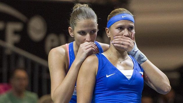 Finalistky loňského turnaje J&T Banka Prague Open Karolína Plíšková (vlevo) a Lucie Hradecká budou letos startovat znovu. Finalistky loňského turnaje J&T Banka Prague Open Karolína Plíšková (vlevo) a Lucie Hradecká budou letos startovat znovu.