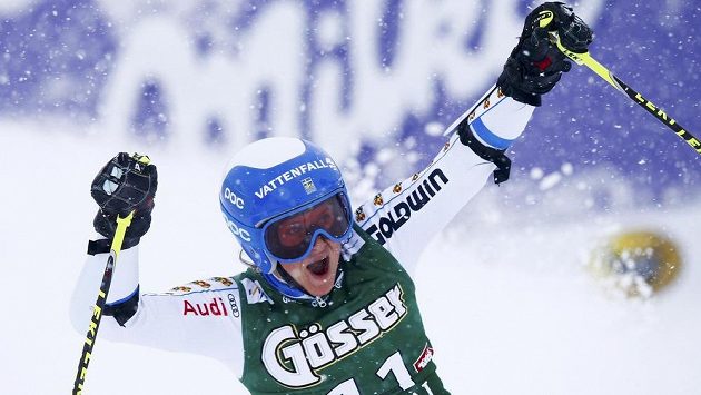 Radost švédské lyžařky Sary Hectorové z vítězství v obřím slalomu Světového poháru v rakouském středisku Kühtai. Radost švédské lyžařky Sary Hectorové z vítězství v obřím slalomu Světového poháru v rakouském středisku Kühtai.
