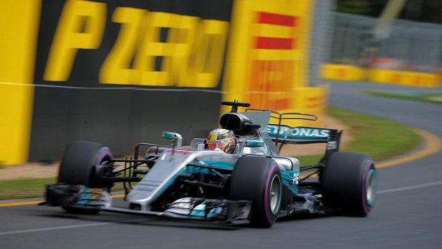 Státní ropný gigant Petronas bude sponzorovat už jen stáj Mercedes. Státní ropný gigant Petronas bude sponzorovat už jen stáj Mercedes.