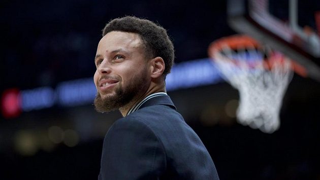 Americký basketbalista Golden State Stephen Curry. Americký basketbalista Golden State Stephen Curry.