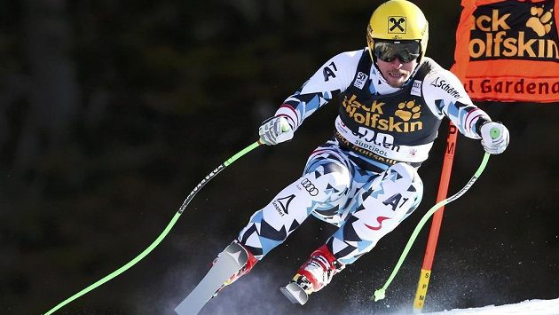 Rakušan Max Franz při sjezdu ve Val Gardeně. Rakušan Max Franz při sjezdu ve Val Gardeně.