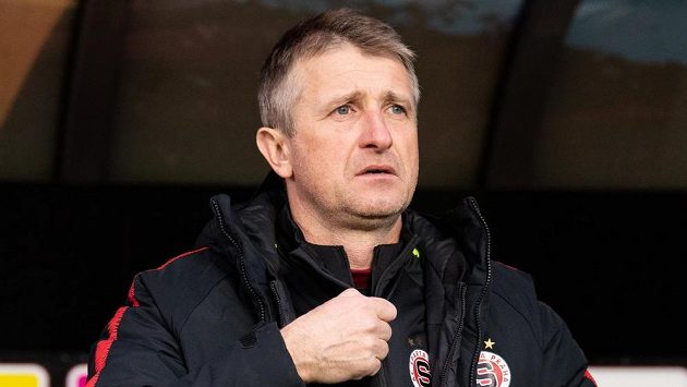 Michal Horňák jede do Opavy jako hlavní trenér Sparty. Michal Horňák jede do Opavy jako hlavní trenér Sparty.