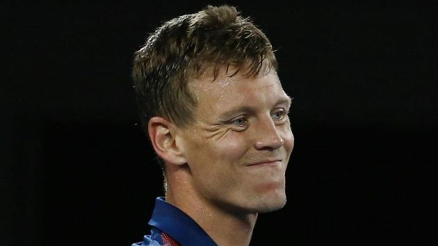 Tomáš Berdych zatím propad ve světovém žebříčku nezastavil. Tomáš Berdych zatím propad ve světovém žebříčku nezastavil.