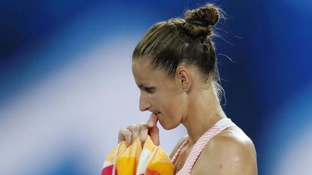 Karolína Plíšková při semifinále s Japankou Naomi Ósakaovou. Karolína Plíšková při semifinále s Japankou Naomi Ósakaovou.