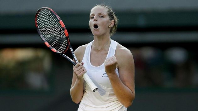 Kristýna Plíšková se raduje z životního úspěchu na grandslamu. Kristýna Plíšková se raduje z životního úspěchu na grandslamu.