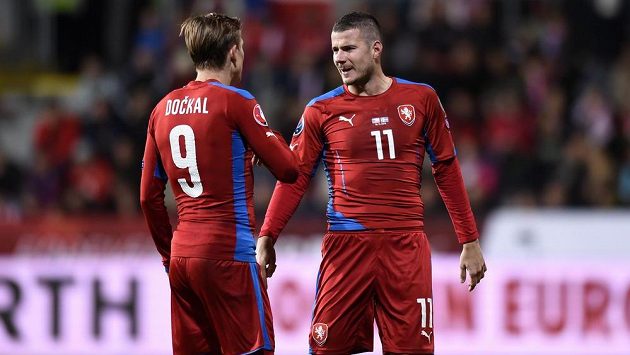Daniel Pudil (vpravo) během utkání kvalifikace ME 2016 proti Islandu. Daniel Pudil (vpravo) během utkání kvalifikace ME 2016 proti Islandu.