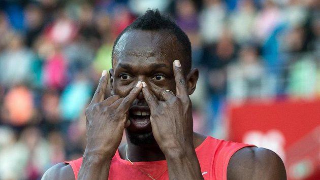 Jamajský sprinter Usain Bolt během atletického mítinku Zlatá tretra. Jamajský sprinter Usain Bolt během atletického mítinku Zlatá tretra.