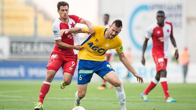 Teplický obránce Michal Lüftner by měl na jaře oblékat dres Slavie. Teplický obránce Michal Lüftner by měl na jaře oblékat dres Slavie.