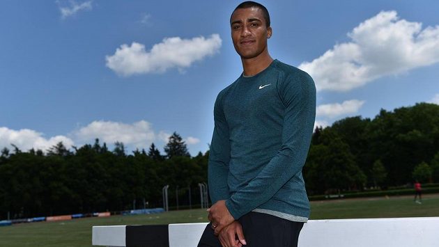 Světový rekordman v desetibiji Ashton Eaton se zúčastní Zlaté tretry. Jako dálkař. Světový rekordman v desetibiji Ashton Eaton se zúčastní Zlaté tretry. Jako dálkař.