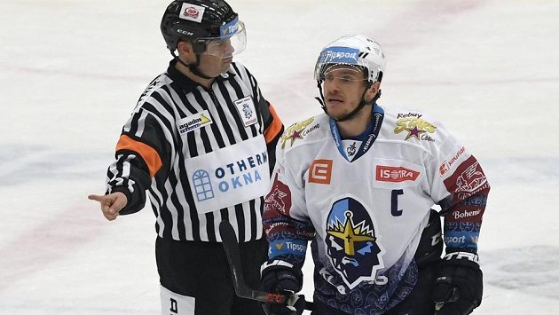 Střelec třetího kladenského gólu Jakub Strnad. Střelec třetího kladenského gólu Jakub Strnad.