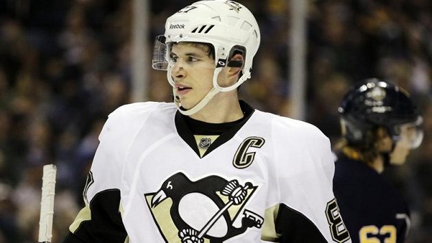 Kapitán hokejistů Pittsburghu Sidney Crosby. Kapitán hokejistů Pittsburghu Sidney Crosby.