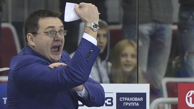 Trenér Andrej Nazarov je vyhlášený bouřlivák. Trenér Andrej Nazarov je vyhlášený bouřlivák.